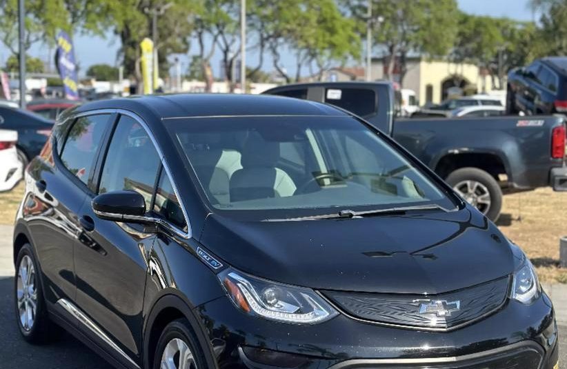2021 Chevrolet Bolt EV LT Hatchback 4D