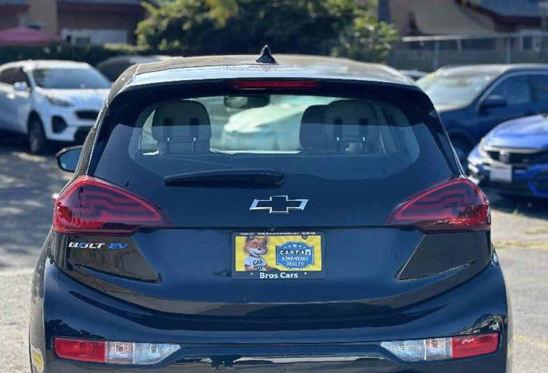 2021 Chevrolet Bolt EV LT Hatchback 4D