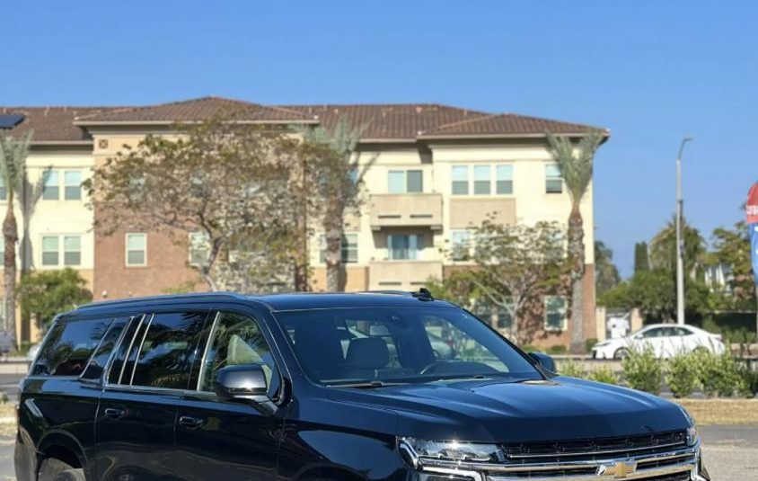 2021 Chevrolet Suburban LT Sport Utility 4D