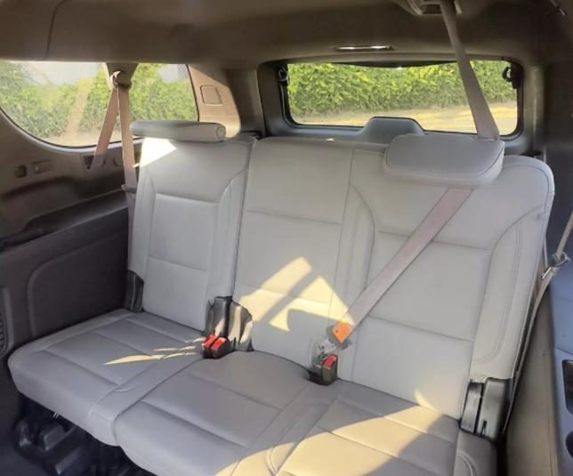2021 Chevrolet Suburban LT Sport Utility 4D